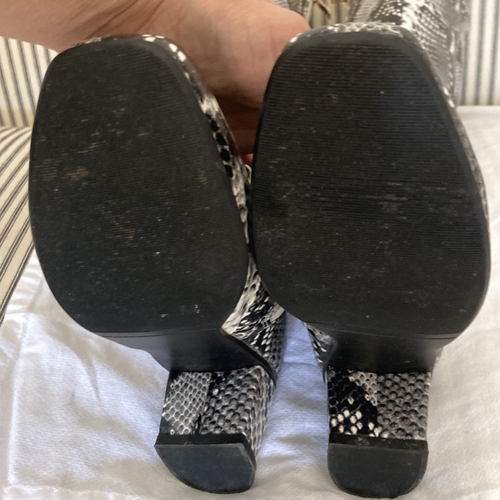 Python-Like Tall Boots With Silver Chain Embellis… - image 4